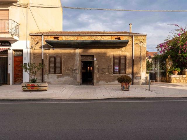 Casa in vendita a Pollina, Sicilia