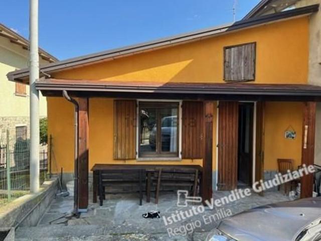 Casa in vendita a Canova, Ventasso