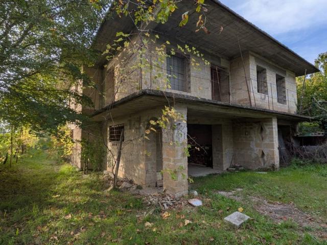 Casa in vendita a Pietrelcina, Campania