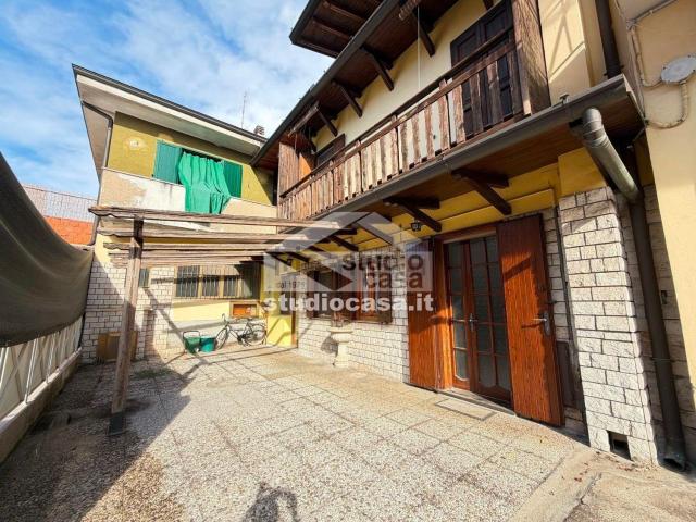 Casa in vendita a Chieve, Cremona