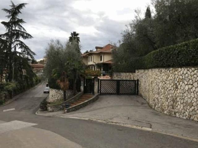 Casa in vendita a Schignano, Vaiano