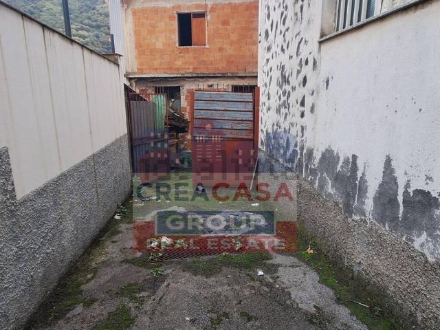 Casa in vendita a Graniti, Sicilia