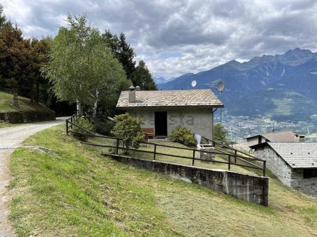 Casa in vendita a Castello Dell'acqua, Lombardia