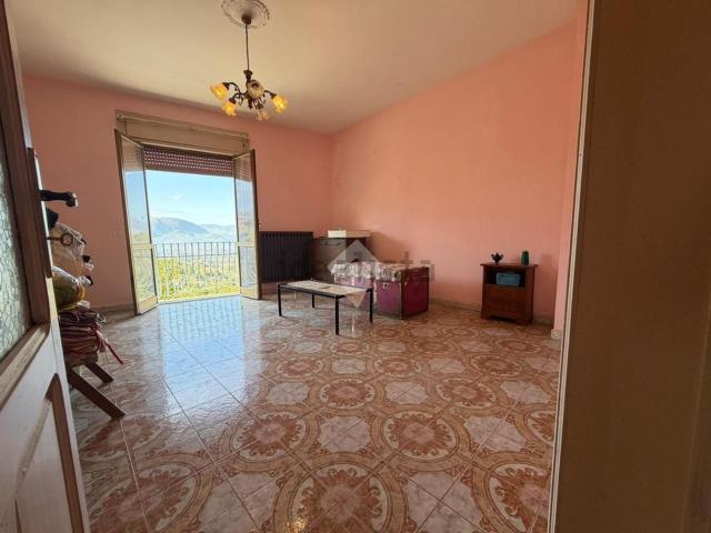 Casa in vendita a Roccabascerana, Campania
