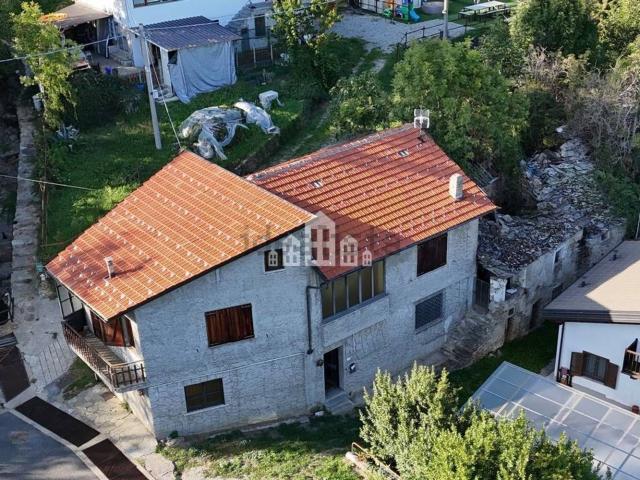 Casa in vendita a Crosio, Chiesanuova