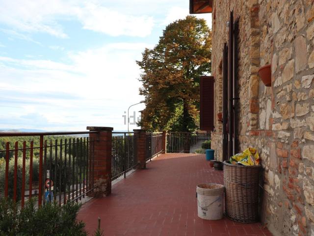 Casa in vendita a Castelnuovo Berardenga, Toscana