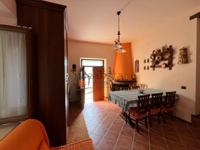 Casa in vendita a Marche, Ascoli Piceno