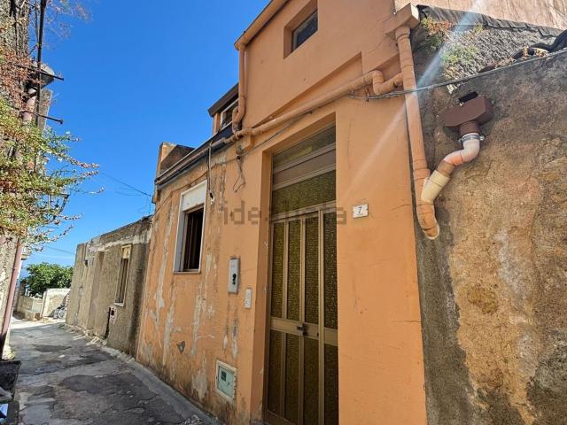 Casa in vendita a Centineo, Barcellona Pozzo Di Gotto