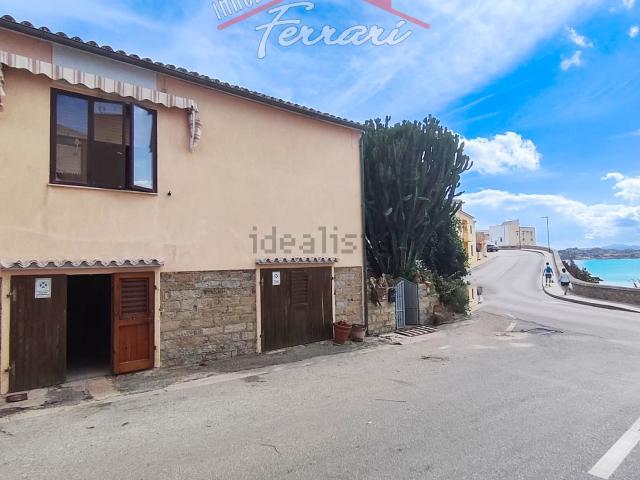 Casa in vendita a La Maddalena