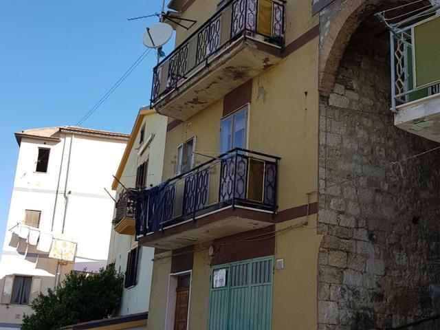Casa in vendita a Montenero di Bisaccia, Molise