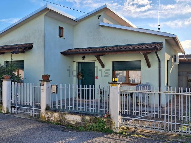 Casa in vendita a Villaggio dei Fiori, Spinea