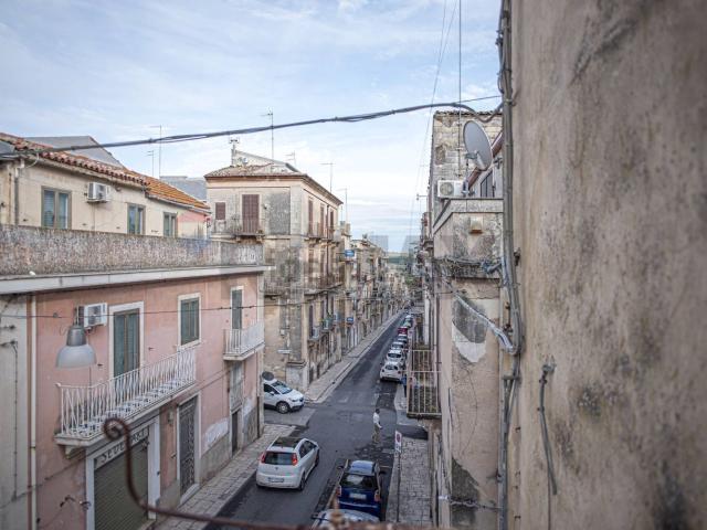 Casa in vendita a Cappuccini, Ragusa