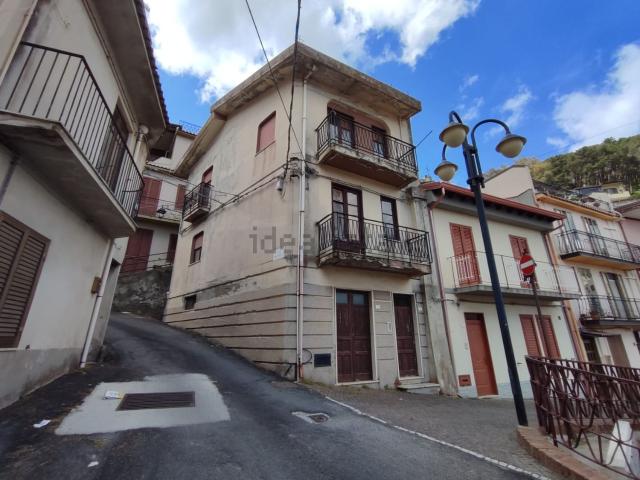 Casa in vendita a Castroreale, Sicilia