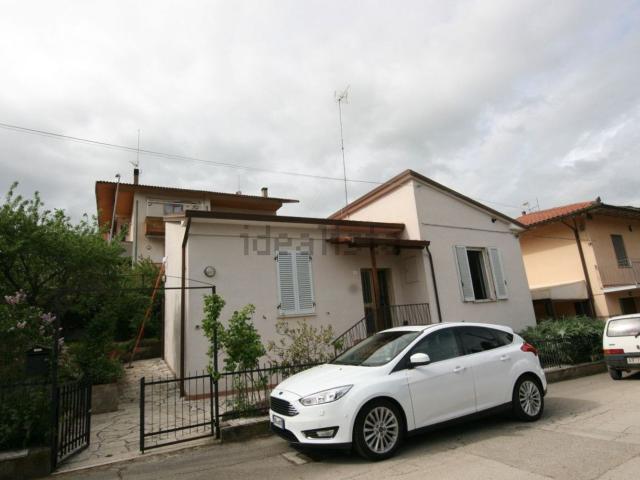 Casa in vendita a Pieve Di Sinalunga, Toscana