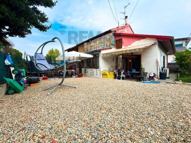 Casa in vendita a Ronsecco, Vercelli