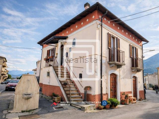 Casa in vendita a Raiano, L'Aquila