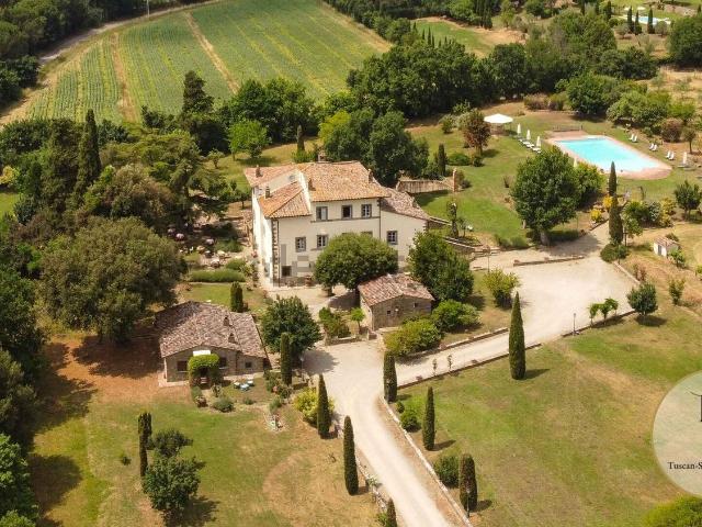Casa in vendita a Cortona, Toscana
