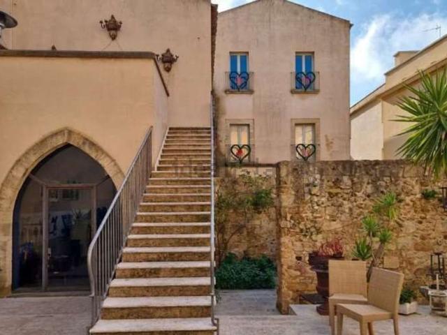 Casa in vendita a Salemi, Trapani