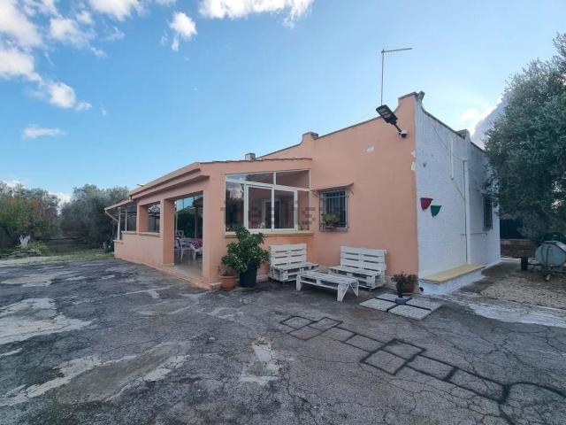 Casa in vendita a Puglia, Brindisi