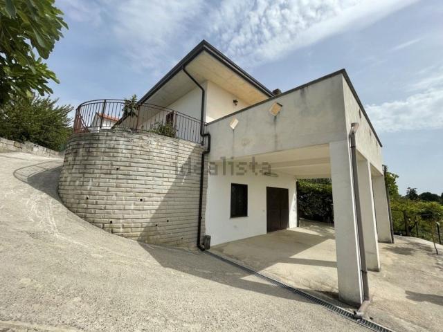 Casa in vendita a Arnara, Lazio
