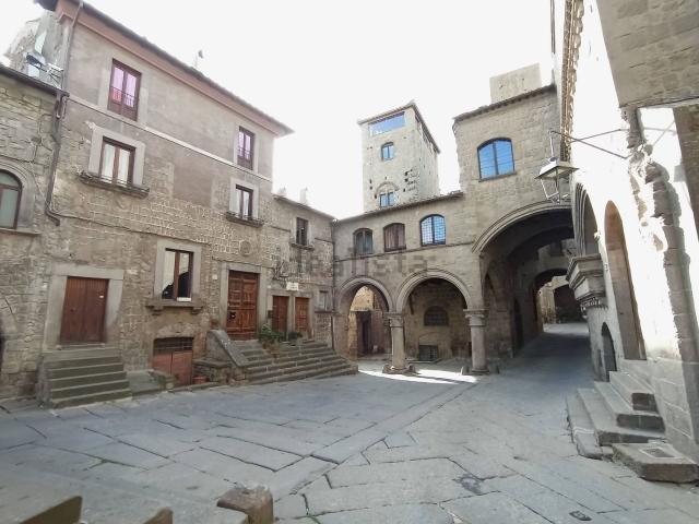 Casa in vendita a Viterbo, Lazio
