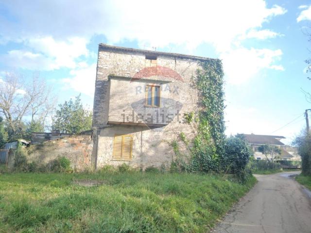 Casa in vendita a Santi Cosma E Damiano, Lazio