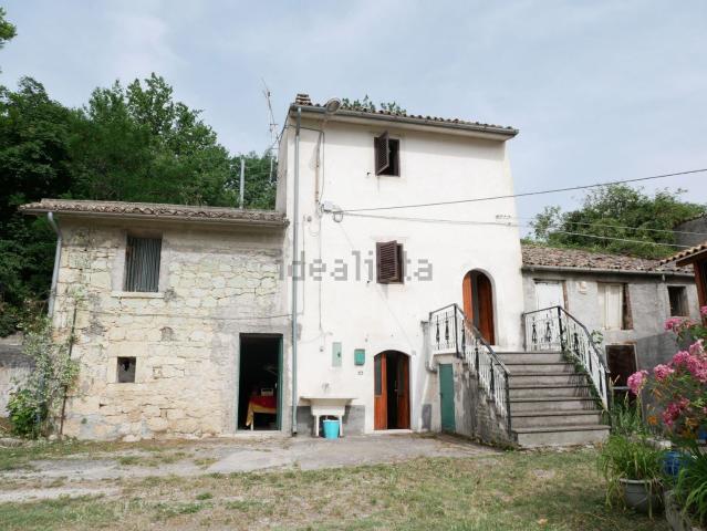 Casa in vendita a Caramanico Terme, Abruzzo