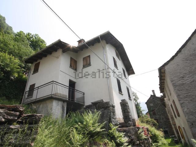 Casa in vendita a Piemonte, Vercelli