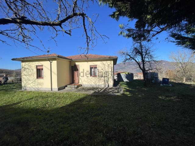 Casa in vendita a Varsi, Reggio Emilia