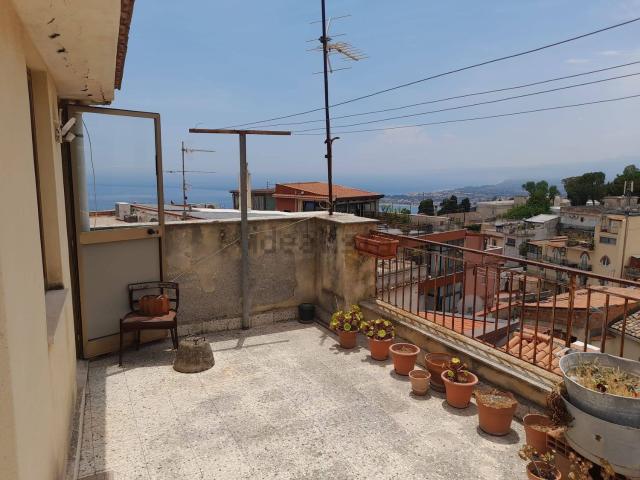 Casa in vendita a Taormina, Messina