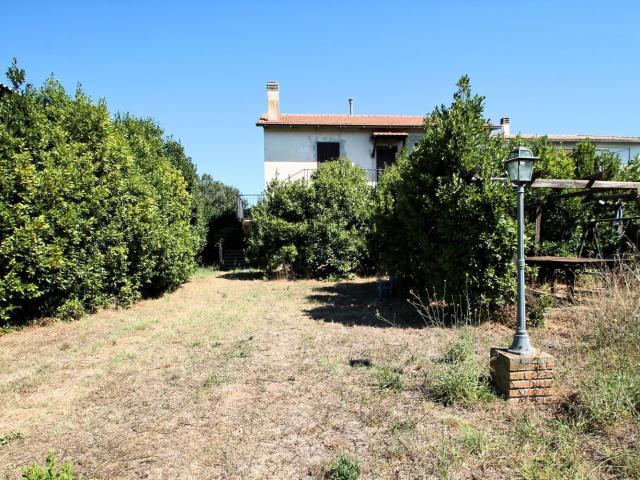 Casa in vendita a Montalto Di Castro, Lazio