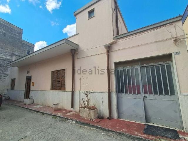 Casa in vendita a Valenzano San Lorenzo, Valenzano