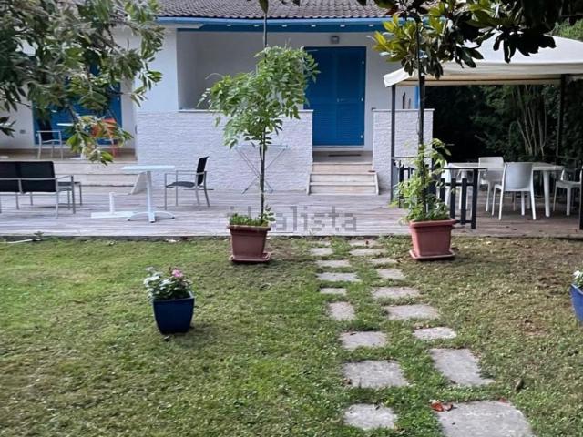 Casa in vendita a Terracina, Lazio