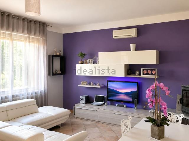 Casa in vendita a Costanzana, Vercelli