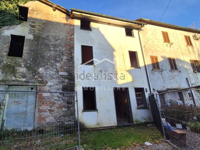 Casa in vendita a Porcari, Toscana