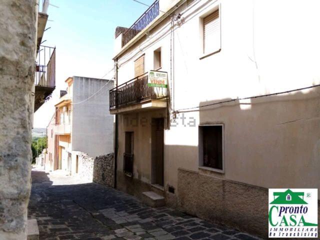 Casa in vendita a Giarratana, Sicilia