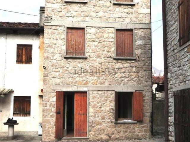Casa in vendita a Cison Di Valmarino, Veneto