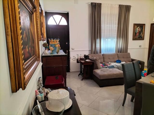 Casa in vendita a Acireale, Sicilia