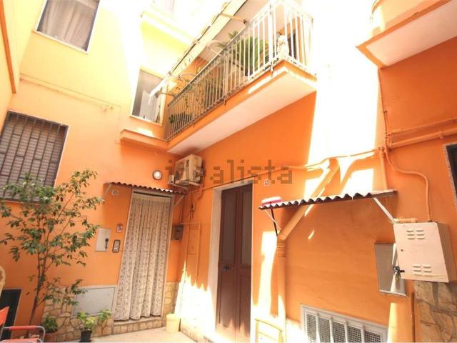 Casa in vendita a Puglia, Bari