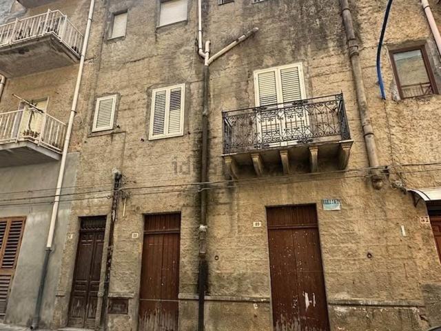 Casa in vendita a Ribera, Sicilia