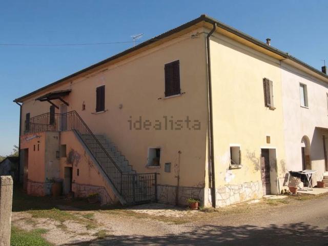 Casa in vendita a Abbadia di Montepulciano, Montepulciano