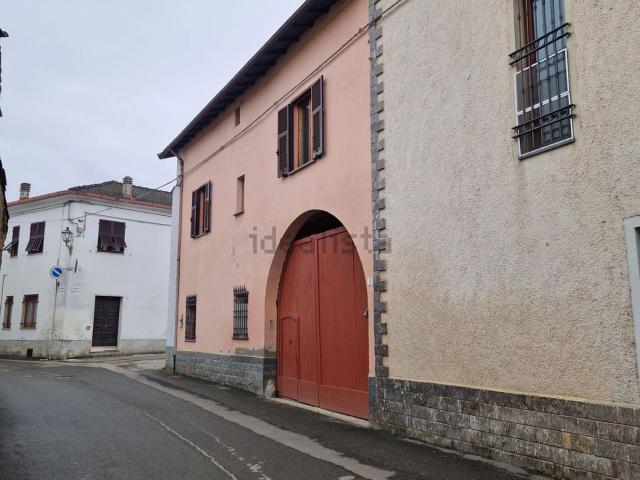 Casa in vendita a Piemonte, Alessandria