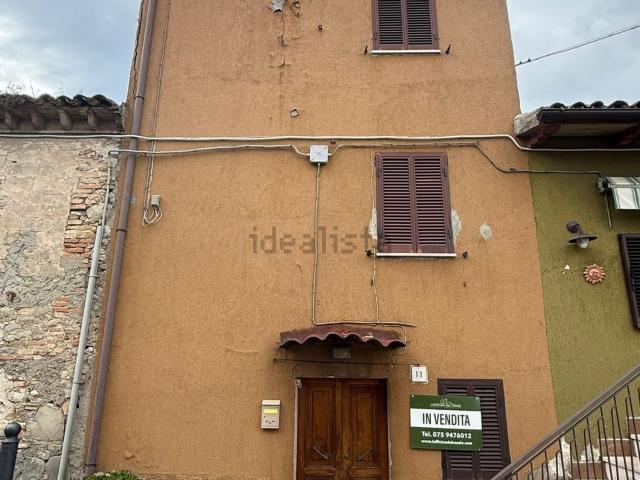 Casa in vendita a Collelungo, Baschi