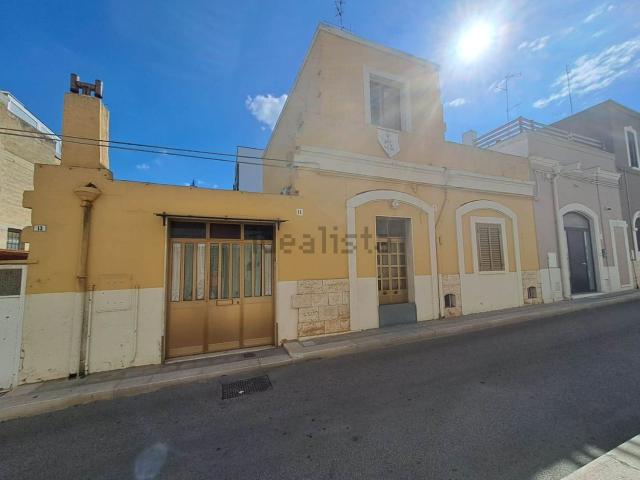 Casa in vendita a Valenzano San Lorenzo, Puglia