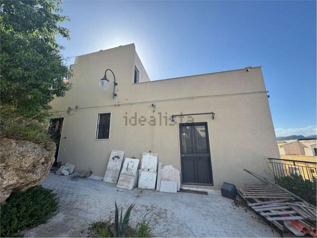 Casa in vendita a Noto, Sicilia