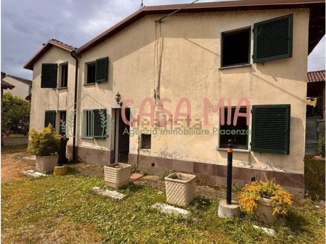 Casa in vendita a Calendasco, Reggio Emilia