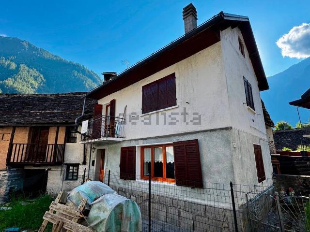 Casa in vendita a Bannio Anzino, Piemonte