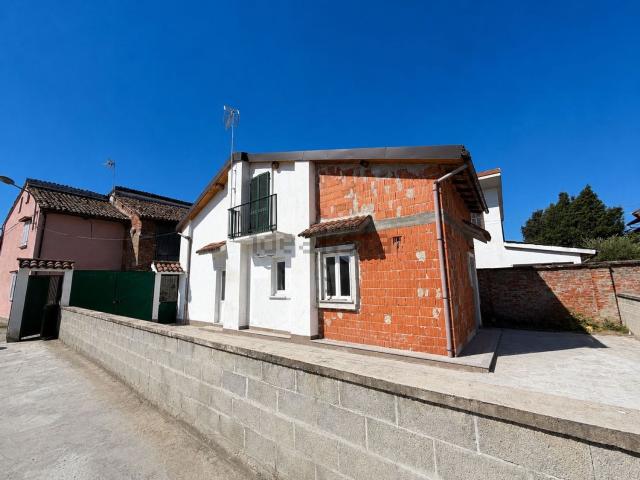 Casa in vendita a Piemonte, Alessandria