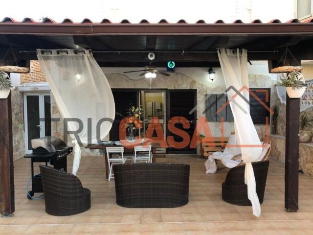 Casa in vendita a Santo Spirito, Puglia