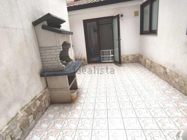 Casa in vendita a San Giovanni La Punta, Sicilia